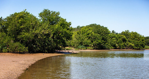 Low tide on Clear Creek.